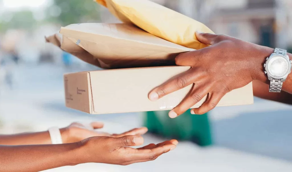 Small and Medium Courier Services for International Logistics Services