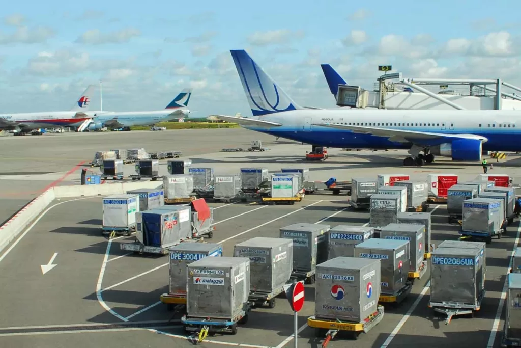 Air Freight in Import/Export Services