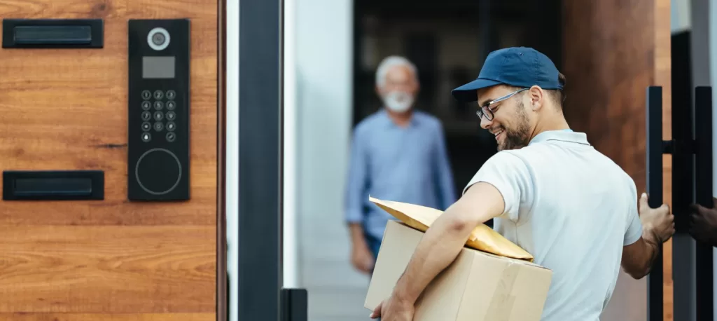 The role of freight forwarders in international door-to-door logistics services