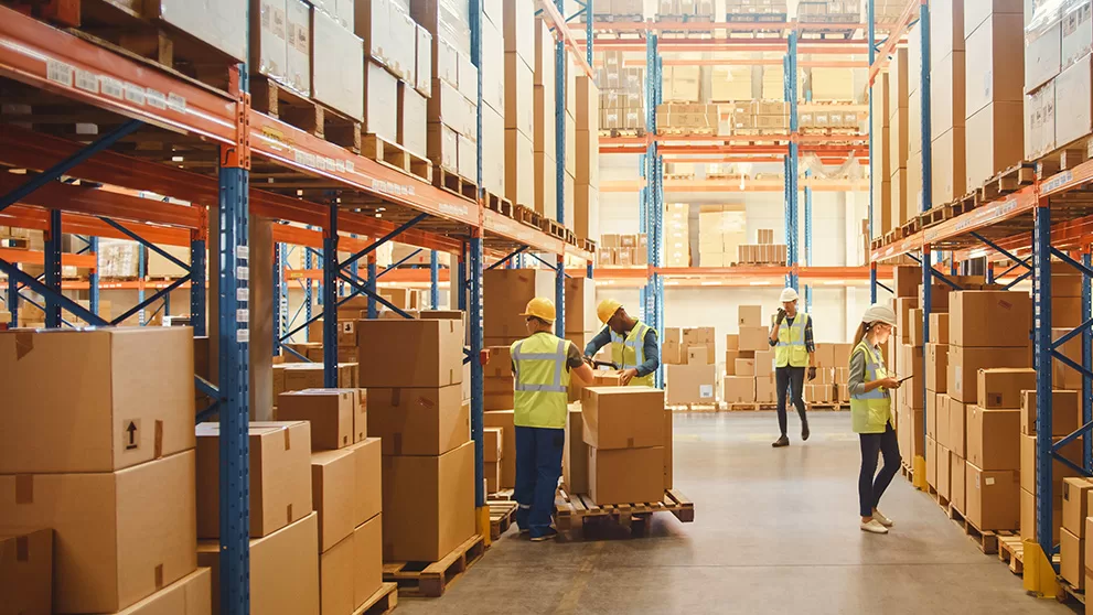 How freight warehousing solutions can help you optimize global distribution and delivery？