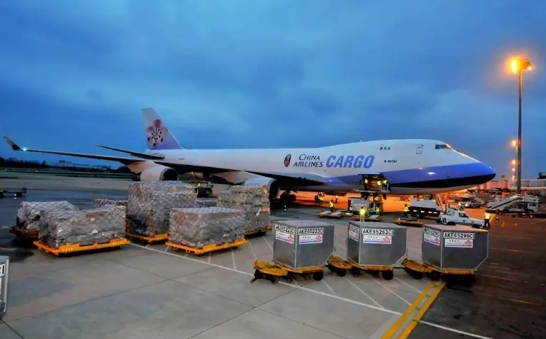 air-freight-forwarder